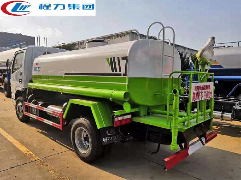 国六东风5吨福瑞卡洒水车