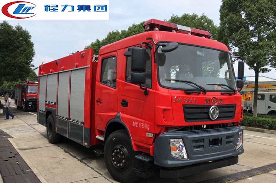 东风153型7吨水罐消防车