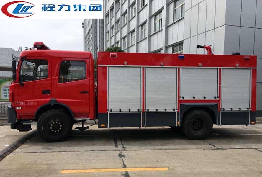 东风153型7吨水罐消防车